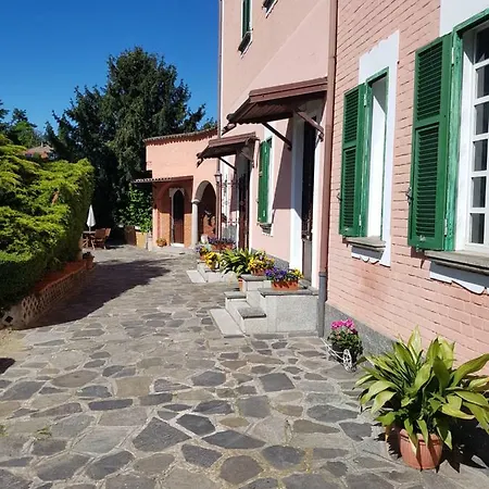 Le Vignole Apartment Ameno