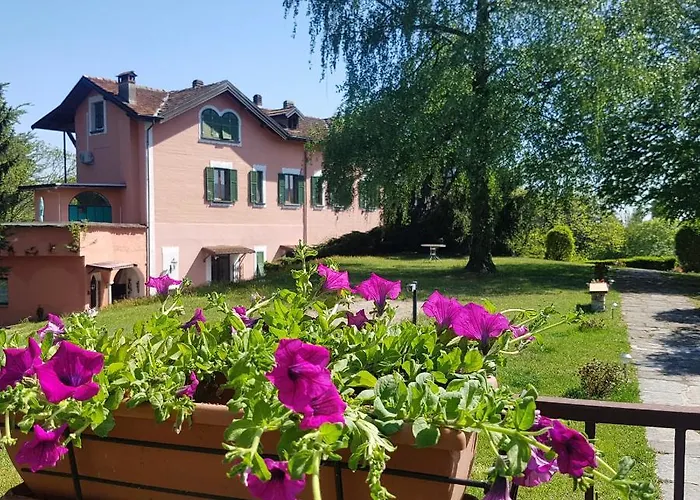 Le Vignole Apartman Ameno